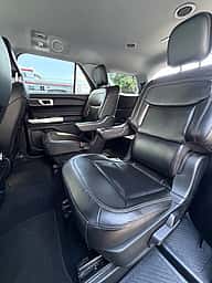 Ford Explorer XLT 2021 - miniatura 10