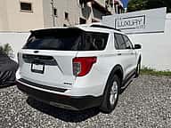 Ford Explorer XLT 2021 - miniatura 4