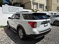 Ford Explorer XLT 2021 - miniatura 6
