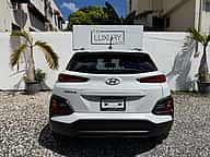 Hyundai KONA SEL 2021 - miniatura 5