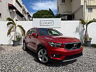 Volvo XC40 T4 Momemtum 2022 - miniatura 3