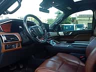Lincoln Navigator Reserve I 2022 - miniatura 8
