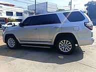 Toyota 4 Runner Limited 2022 - miniatura 2