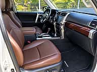 Toyota 4 Runner Limited 2022 - miniatura 8