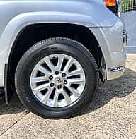 Toyota 4 Runner Limited 2022 - miniatura 5