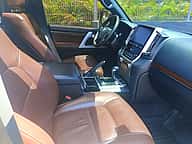 Toyota Land Cruiser 200 VX-R 2019 - miniatura 7