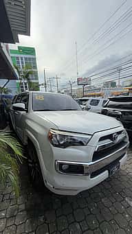 Toyota 4 Runner Limited 2018 - miniatura 2