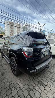 Toyota 4 Runner Limited 2019 - miniatura 6