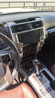 Toyota 4Runner Limited 2021 - miniatura 11