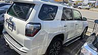 Toyota 4Runner Limited 2021 - miniatura 2