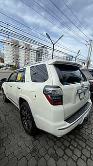 Toyota 4Runner Limited 2021 - miniatura 2