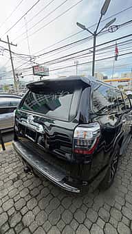 Toyota 4Runner Limited 2021 - miniatura 4