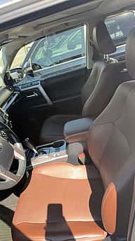 Toyota 4Runner Limited 2021 - miniatura 6
