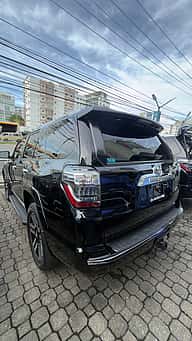 Toyota 4Runner Limited 2022 - miniatura 6