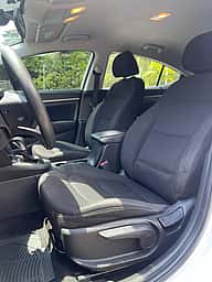 Hyundai Elantra SEL 2020 - miniatura 7
