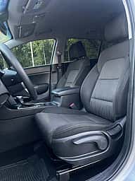 Kia Sportage LX 2021 - miniatura 6