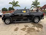 GMC Sierra 1500 SLT 2021 - miniatura 1