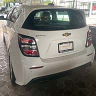 Chevrolet Sonic LT 2020 - miniatura 2