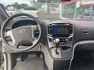 Hyundai Starex 2020 - miniatura 9