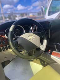 Toyota 4 Runner SR5 2007 - miniatura 3