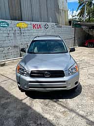 Toyota RAV4 LE 2008 - miniatura 3