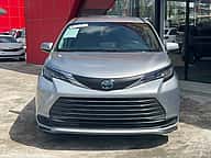 Toyota Sienna XLE 2022 - miniatura 7
