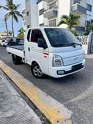 Hyundai Porter II 2022 - miniatura 2