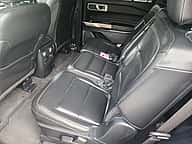 Ford Explorer XLT 2022 - miniatura 10