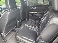 Ford Explorer XLT 2022 - miniatura 11