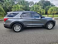 Ford Explorer XLT 2022 - miniatura 7