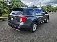 Ford Explorer XLT 2022 - miniatura 4