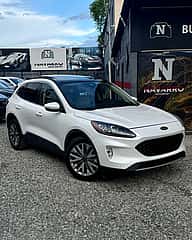 Ford Escape Titanium 2020 - miniatura 2