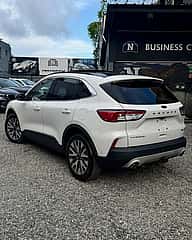 Ford Escape Titanium 2020 - miniatura 3