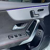 MERCEDES-BENZ A-Class A220 2020 - miniatura 19