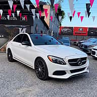 Mercedes Benz C-Class C300 2016 - miniatura 2