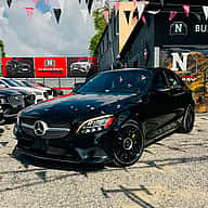 Mercedes Benz C-Class C300 2019 - miniatura 1