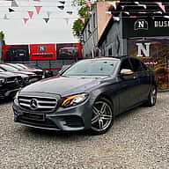 Mercedes Benz E 350 4 MATIC 2019 - miniatura 1