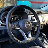 Nissan Versa SV 2021 - miniatura 10
