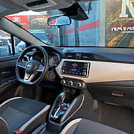 Nissan Versa SV 2021 - miniatura 7