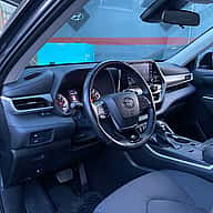 Toyota Highlander LE 2021 - miniatura 7
