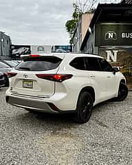 Toyota Highlander Platinum 2021 - miniatura 3