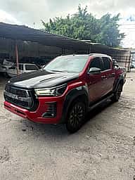 Toyota Hilux GR Sport 2022 - miniatura 1