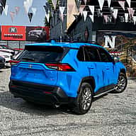Toyota RAV4 XLE Premium 2020 - miniatura 4