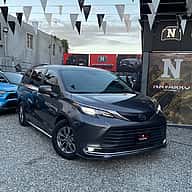Toyota Sienna XLE Plus Package 2021 - miniatura 2