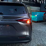 Toyota Sienna XLE Plus Package 2021 - miniatura 18