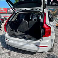 Volvo XC90 Momentum T6 2020 - miniatura 17