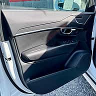 Volvo XC90 Momentum T6 2020 - miniatura 16