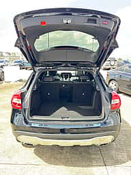 Mercedes Benz GLA 250 2018 - miniatura 10