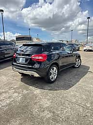 Mercedes Benz GLA 250 2018 - miniatura 3