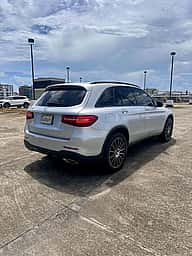 Mercedes Benz GLC 300 2018 - miniatura 3